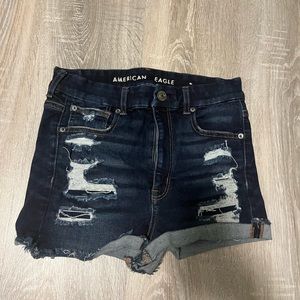 American Eagle Curvy High Rise Shortie Jean Short Size 8 Ripped